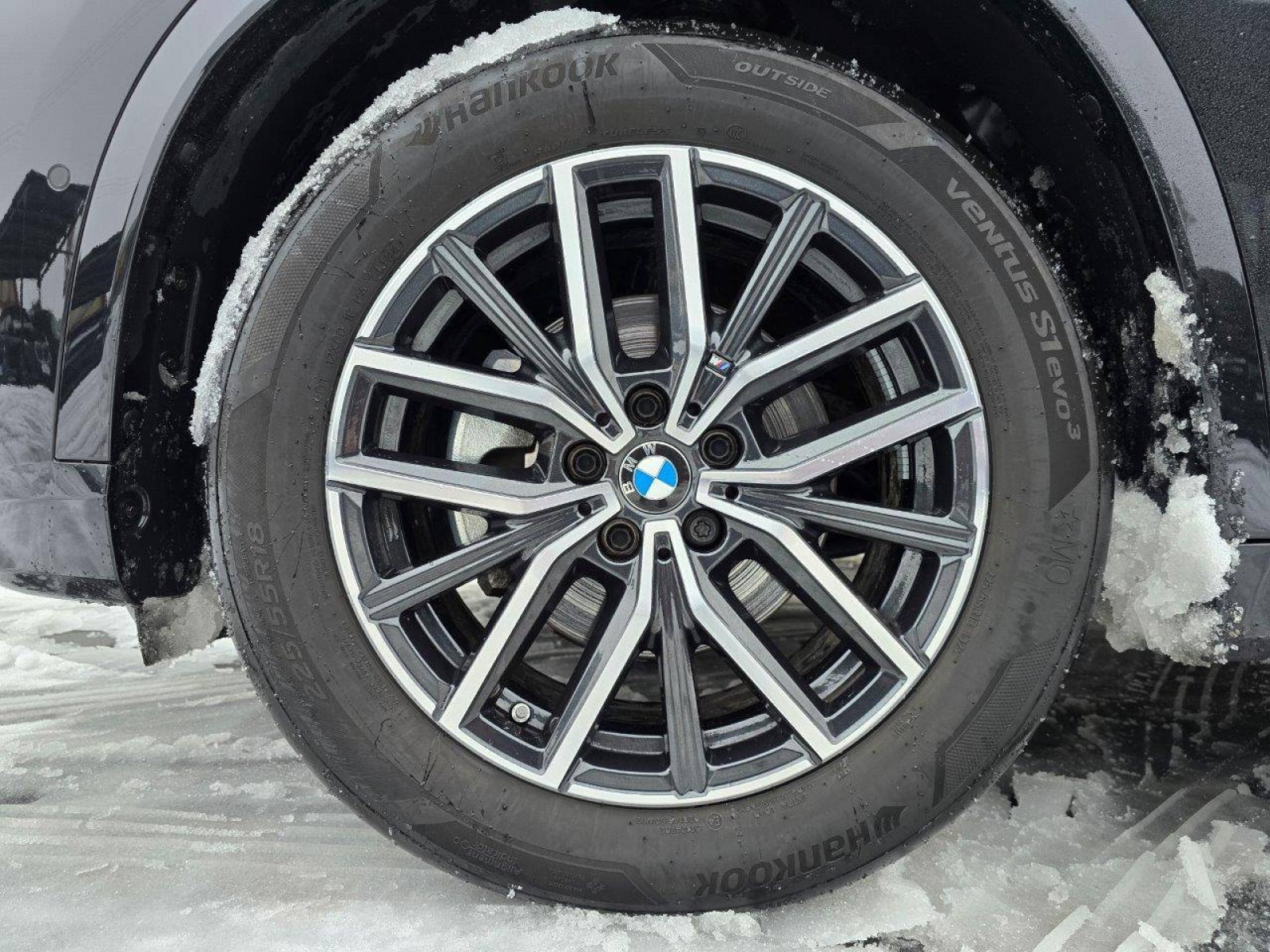 BMW - X1 U11 - #513709 - 6