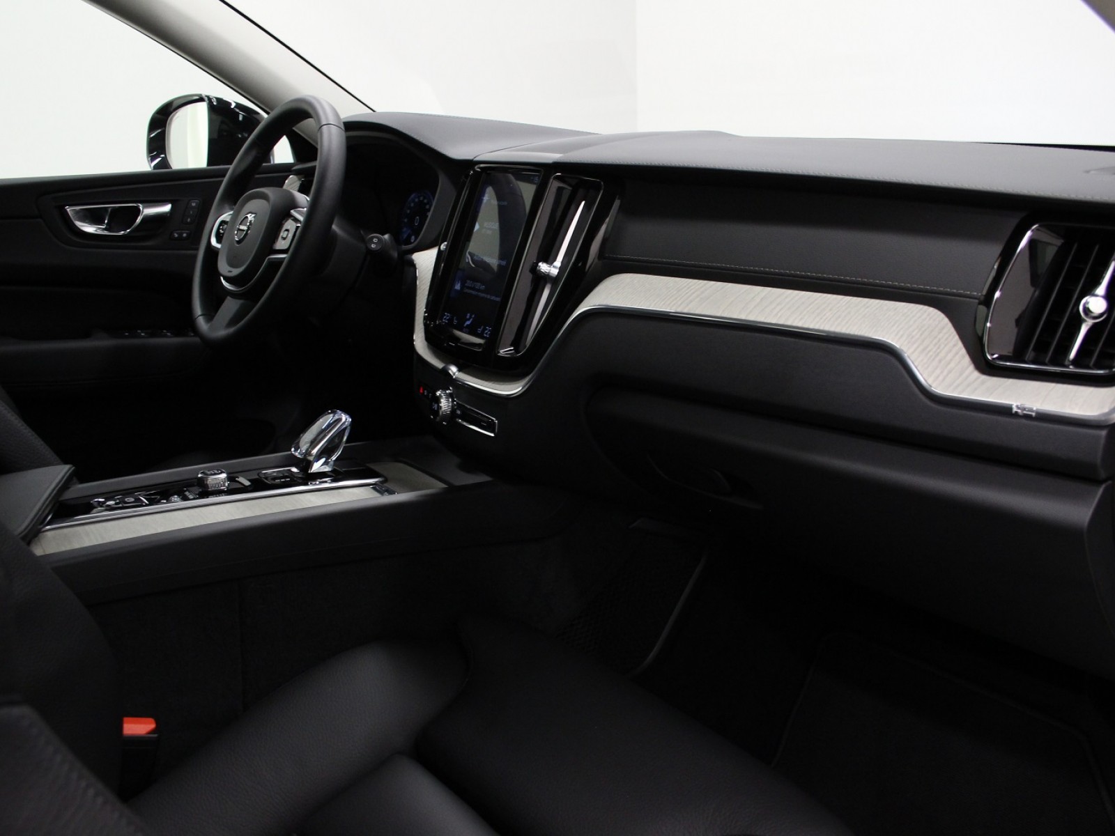 VOLVO - XC60 - #144697 - 3