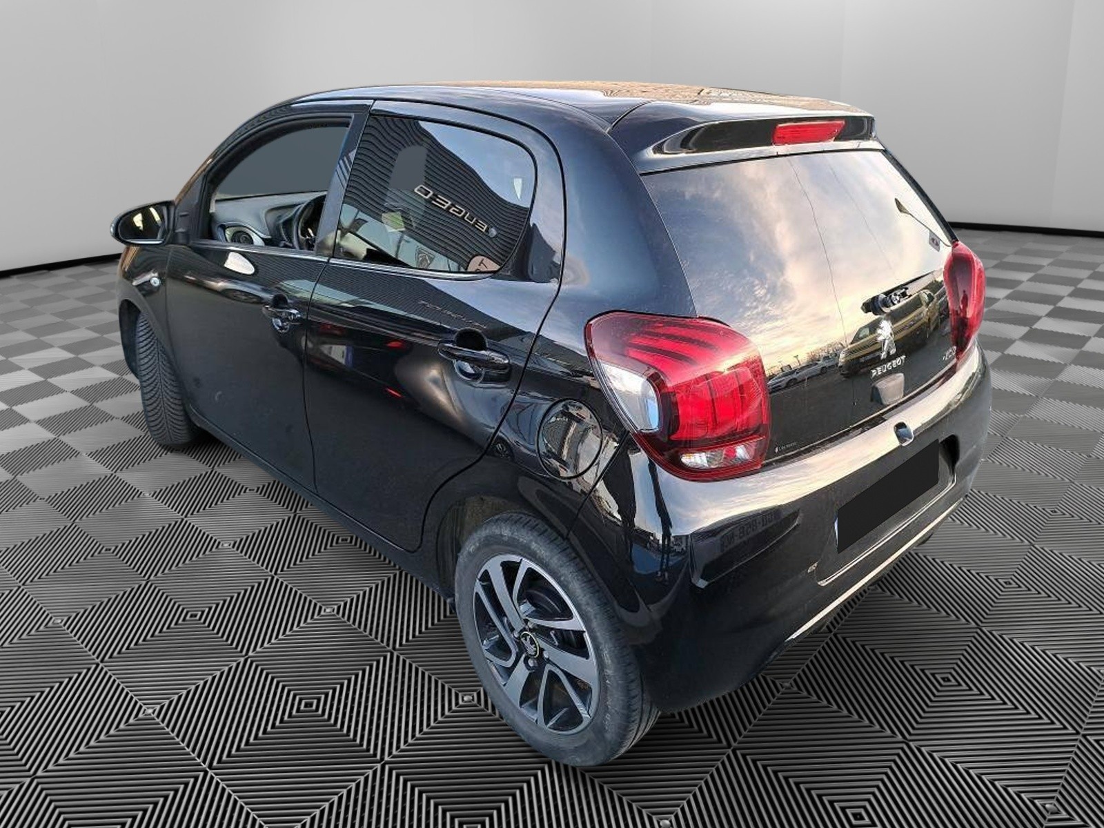 PEUGEOT - 108 - #520118 - 2