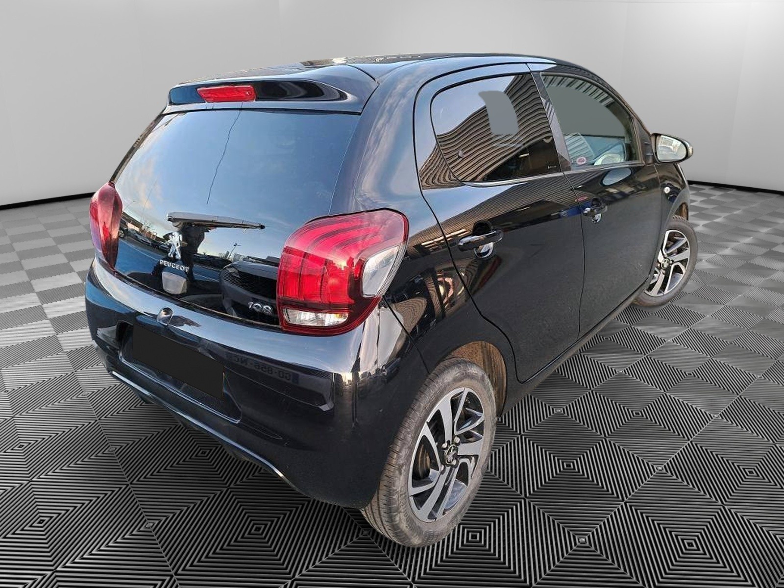 PEUGEOT - 108 - #520118 - 3