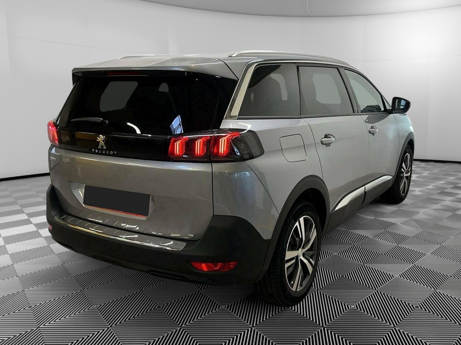 PEUGEOT - 5008 - #333147 - 3