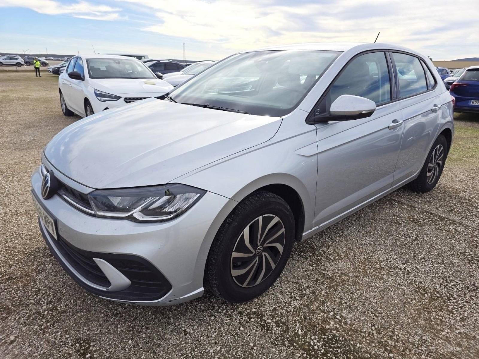 VOLKSWAGEN - POLO - #537950 - 0