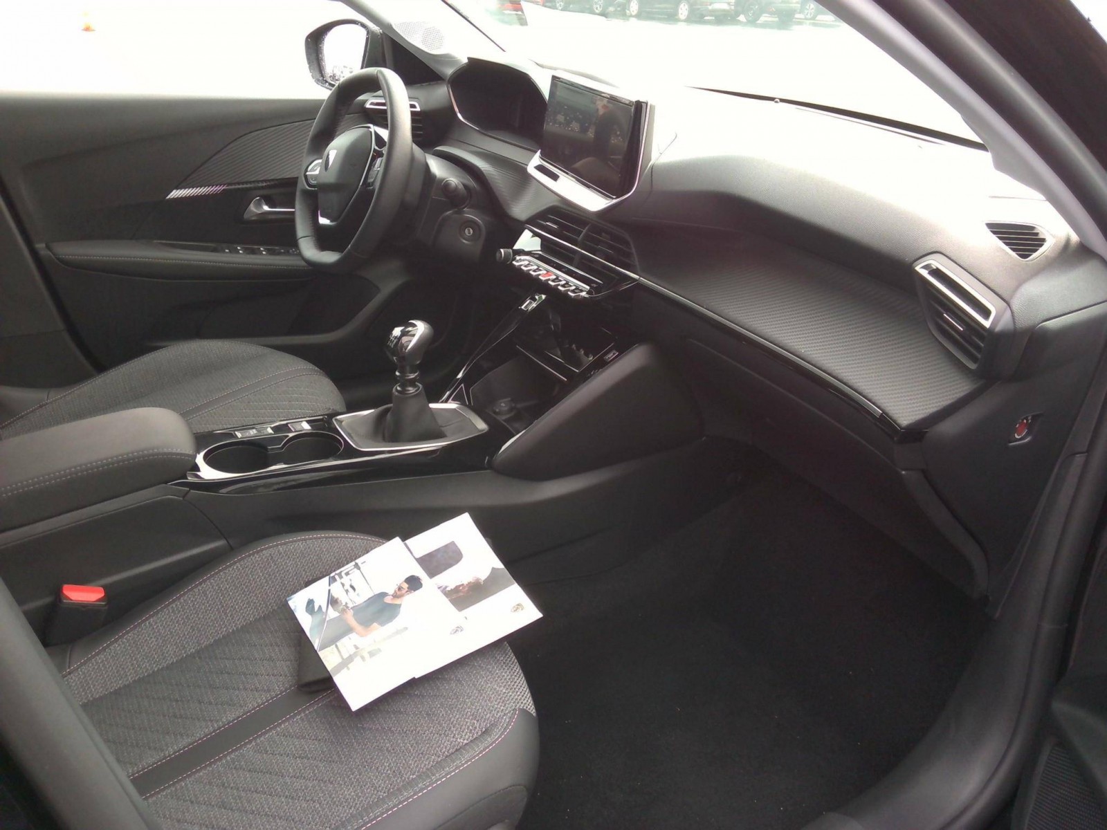 PEUGEOT - 208 - #535459 - 2