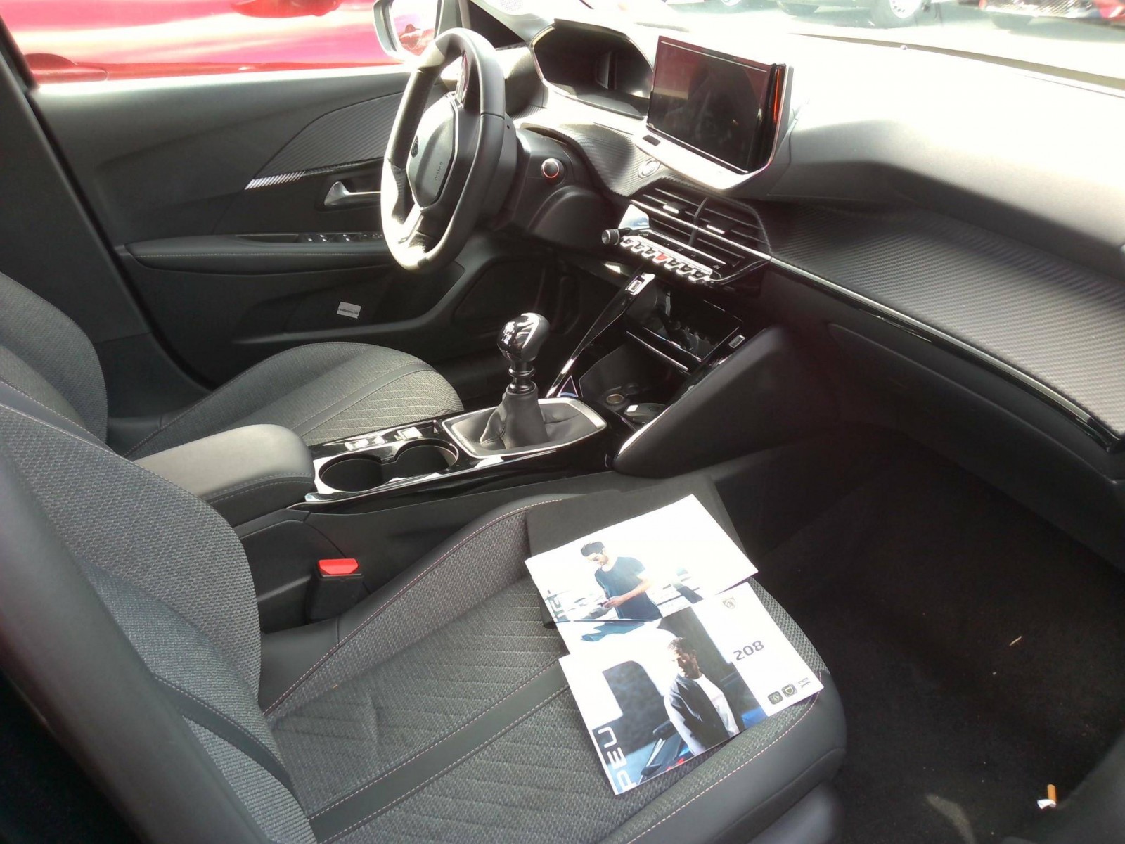PEUGEOT - 208 - #535464 - 2