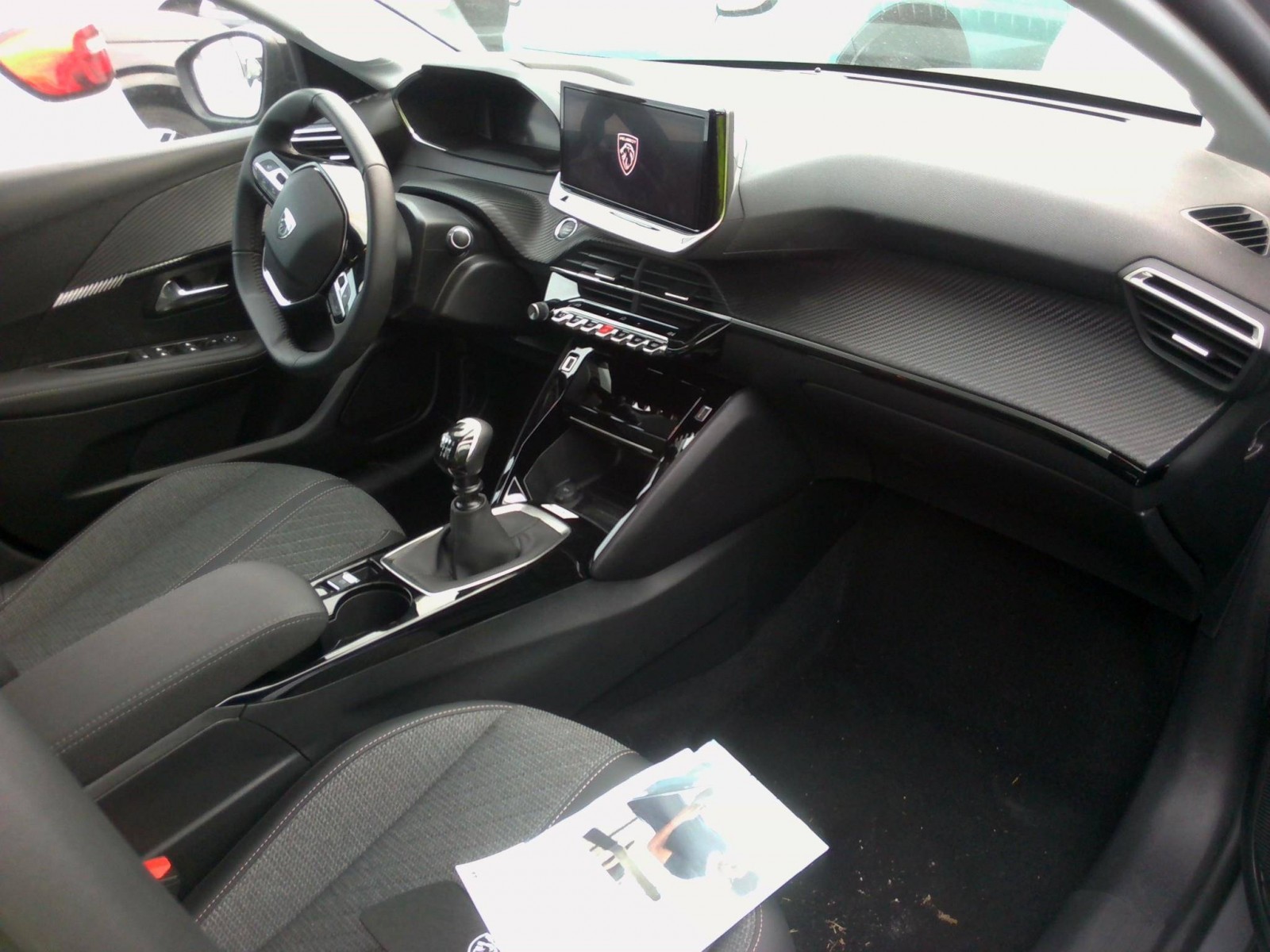 PEUGEOT - 208 - #535453 - 1