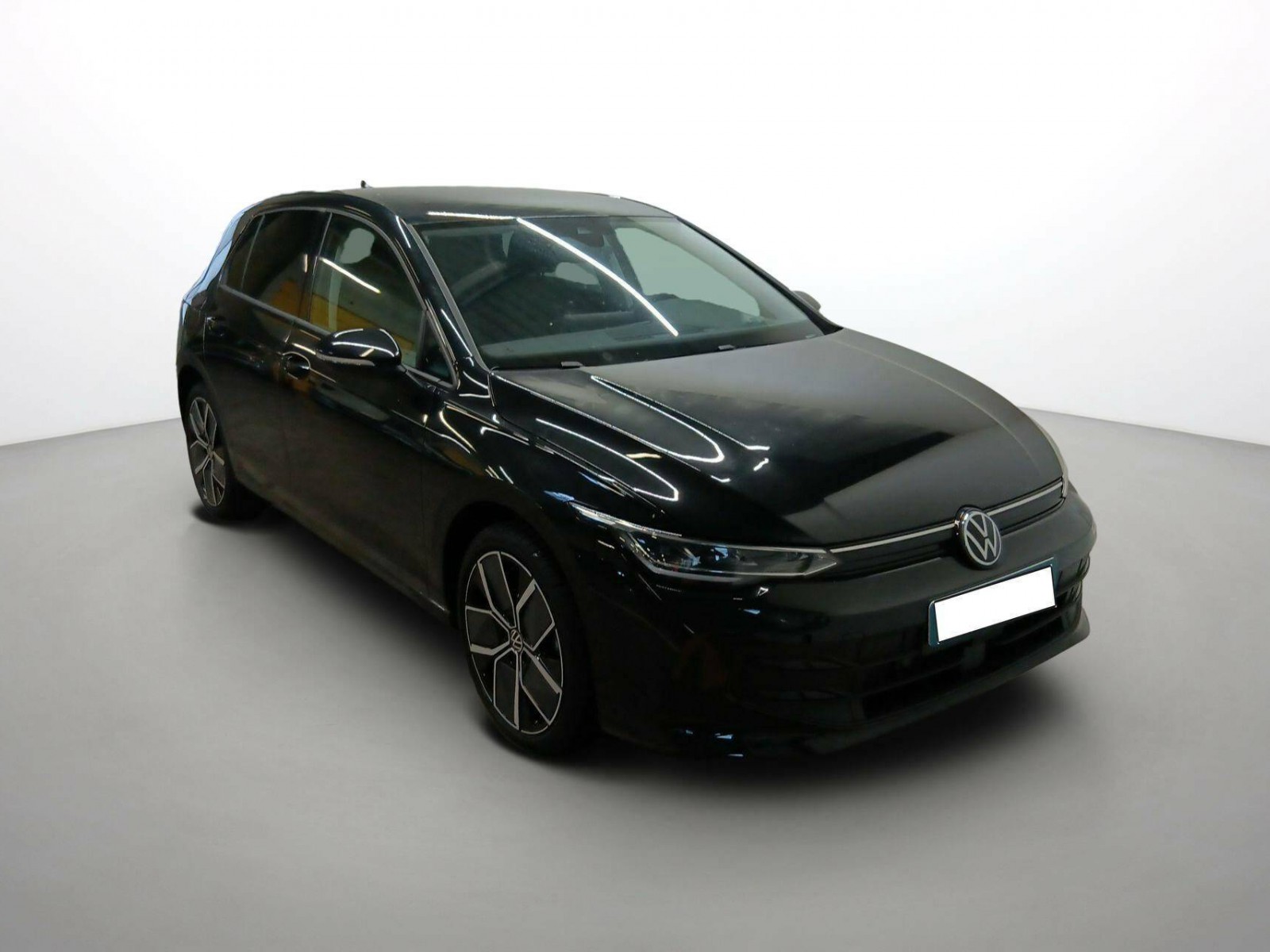 VOLKSWAGEN - GOLF - #302002 - 1