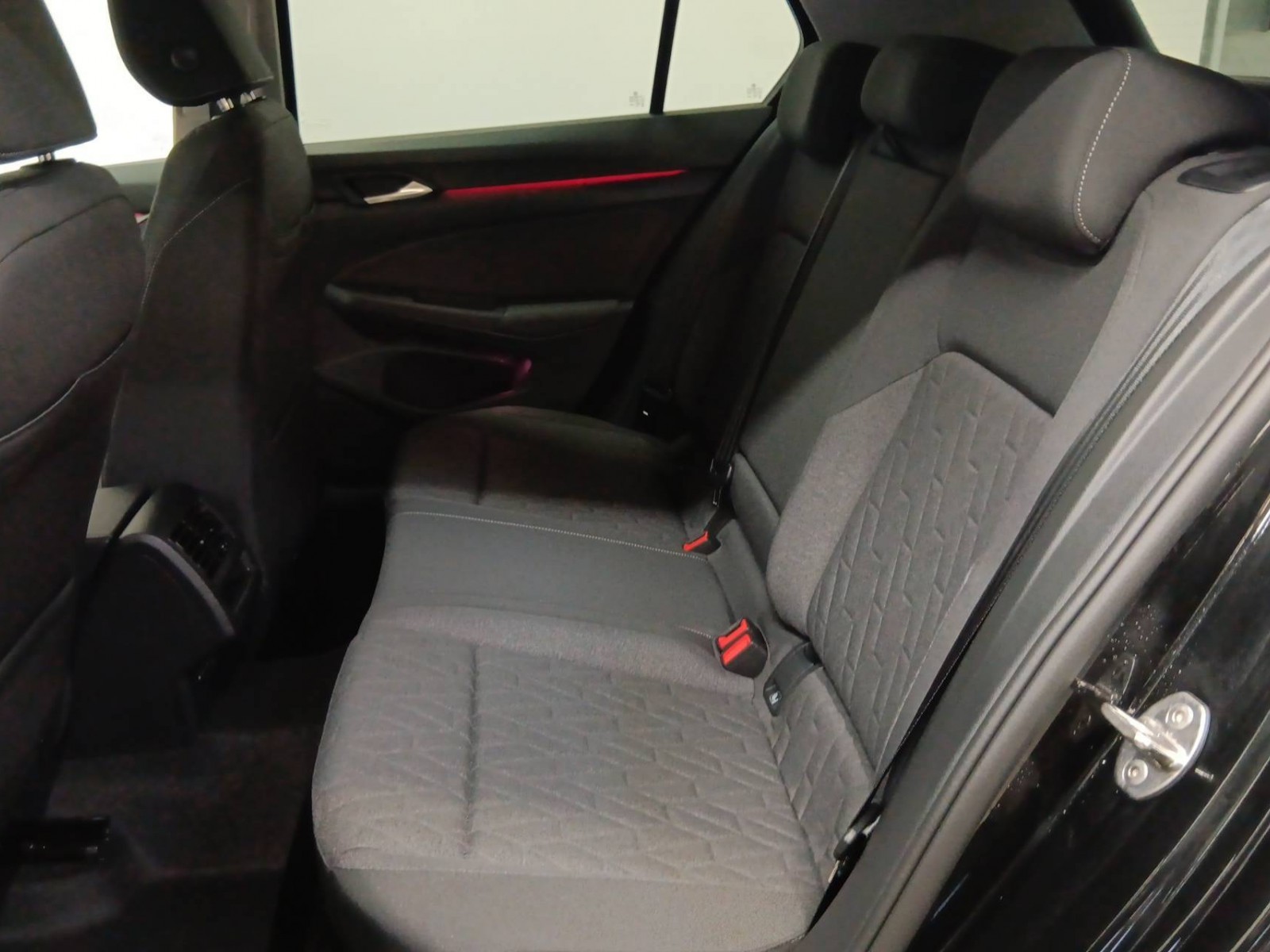 VOLKSWAGEN - GOLF - #302002 - 8