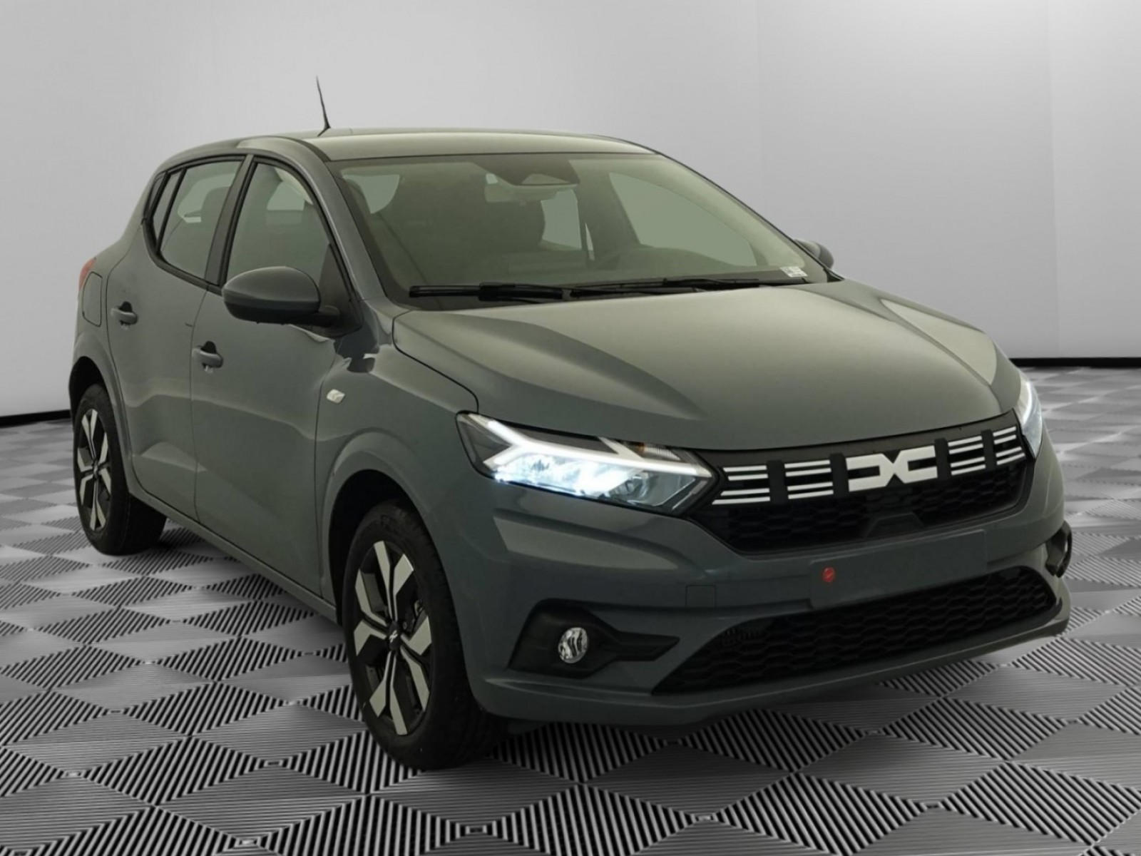 DACIA - Sandero - #388249 - 19