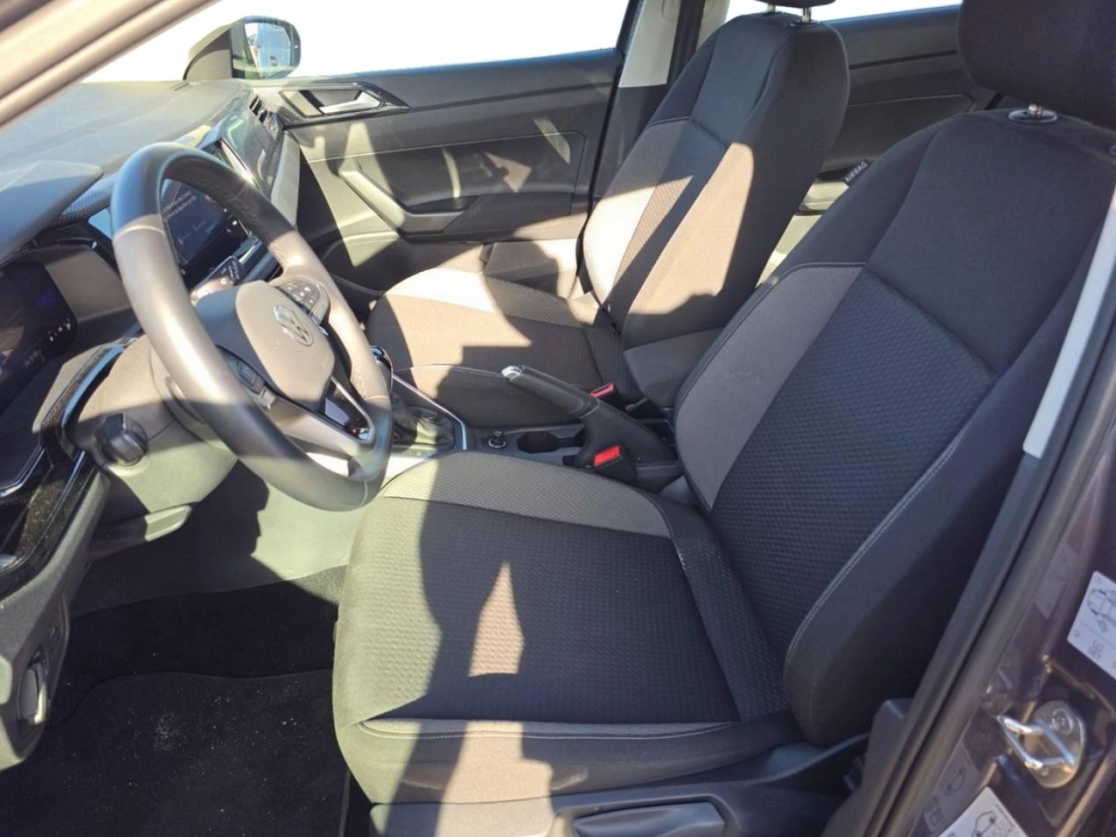 VOLKSWAGEN - POLO - #537952 - 10