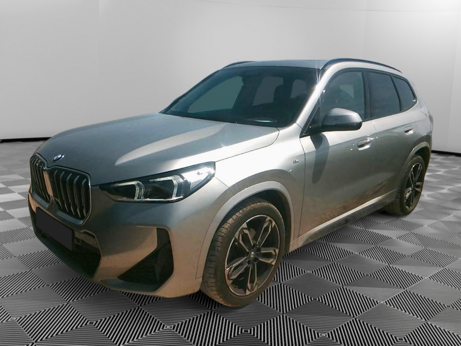 BMW - X1 U11 - #281572 - 4