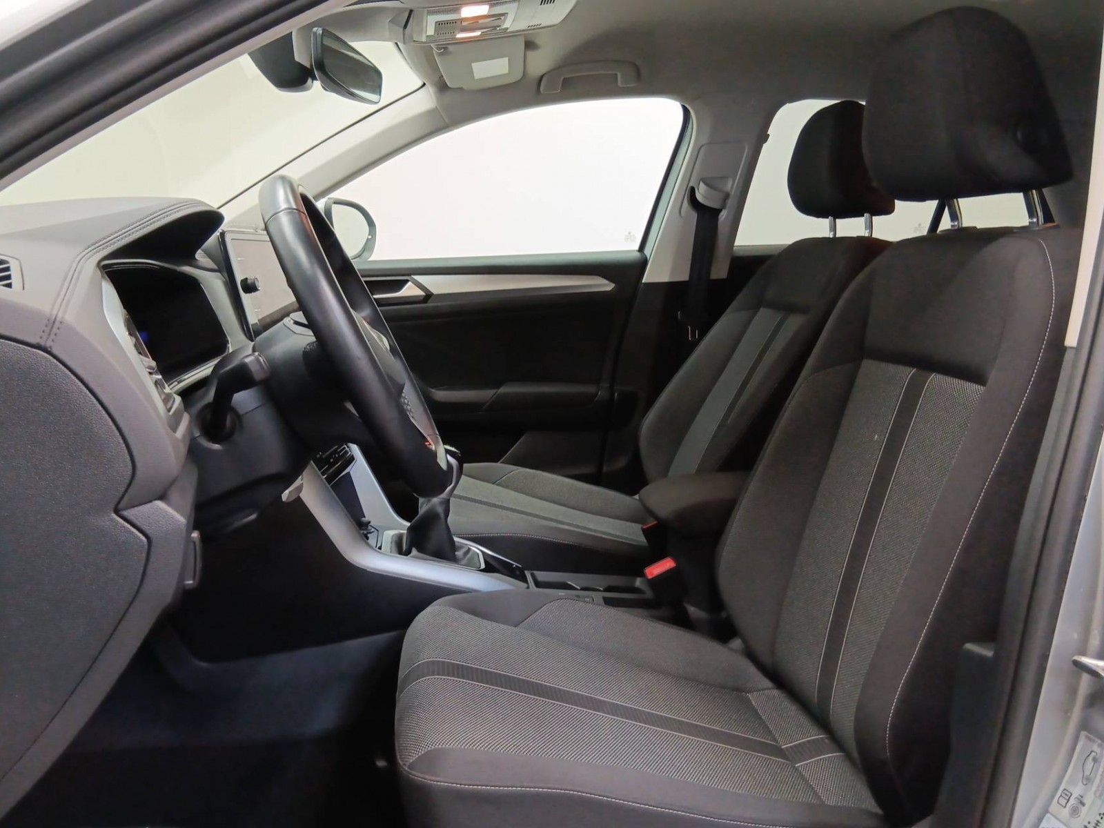 VOLKSWAGEN - T-ROC - #533039 - 7