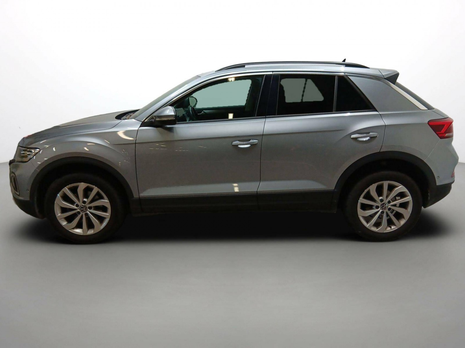VOLKSWAGEN - T-ROC - #533039 - 15