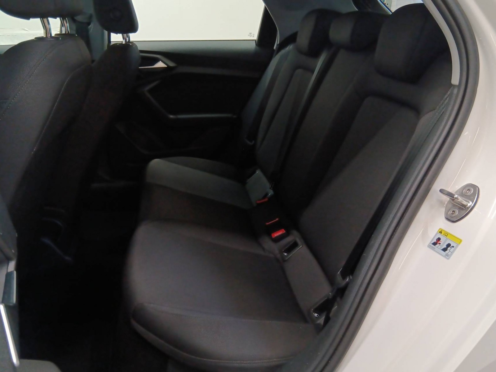 AUDI - A1 SPORTBACK - #490607 - 8