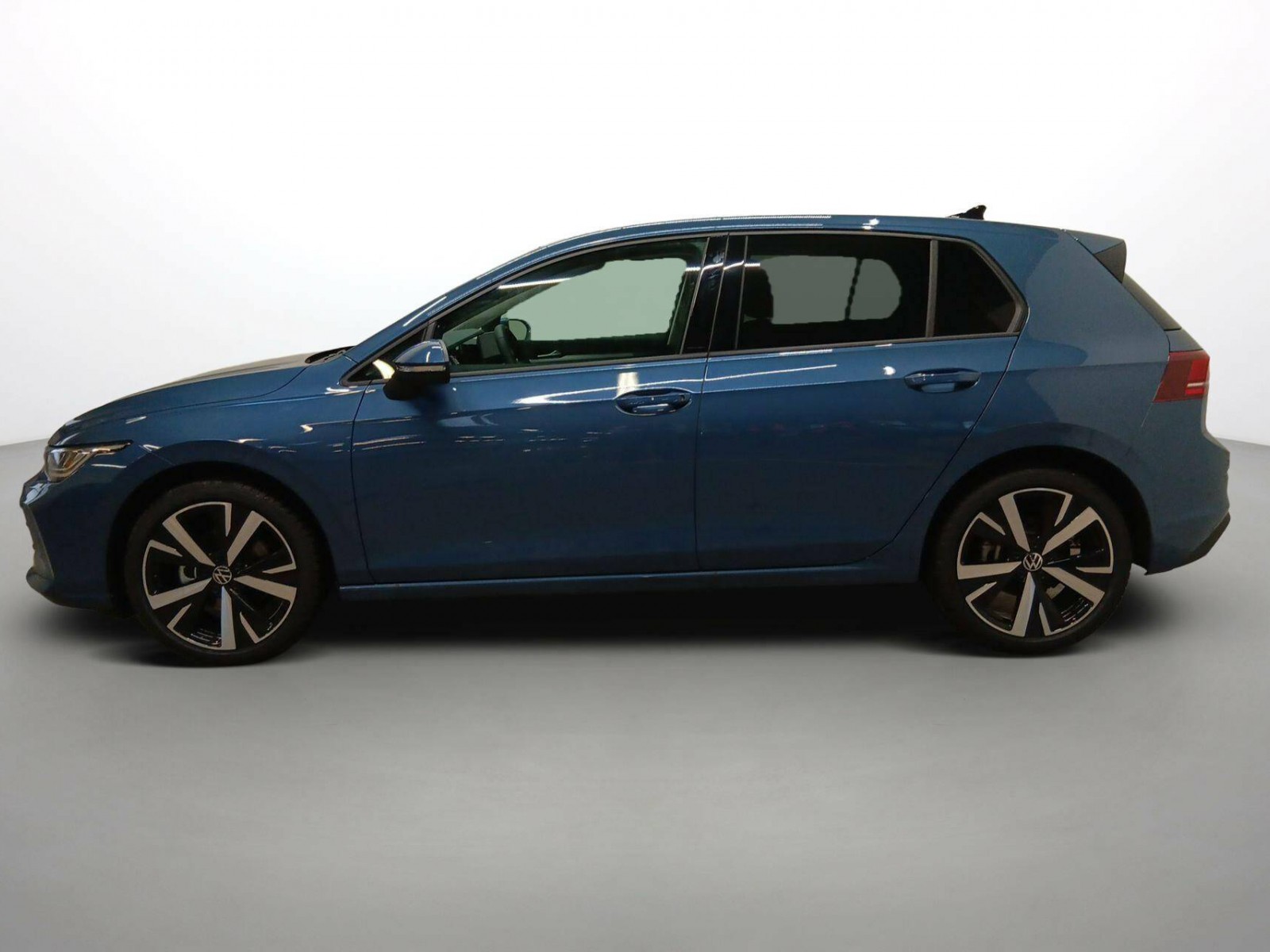 VOLKSWAGEN - GOLF - #294309 - 16