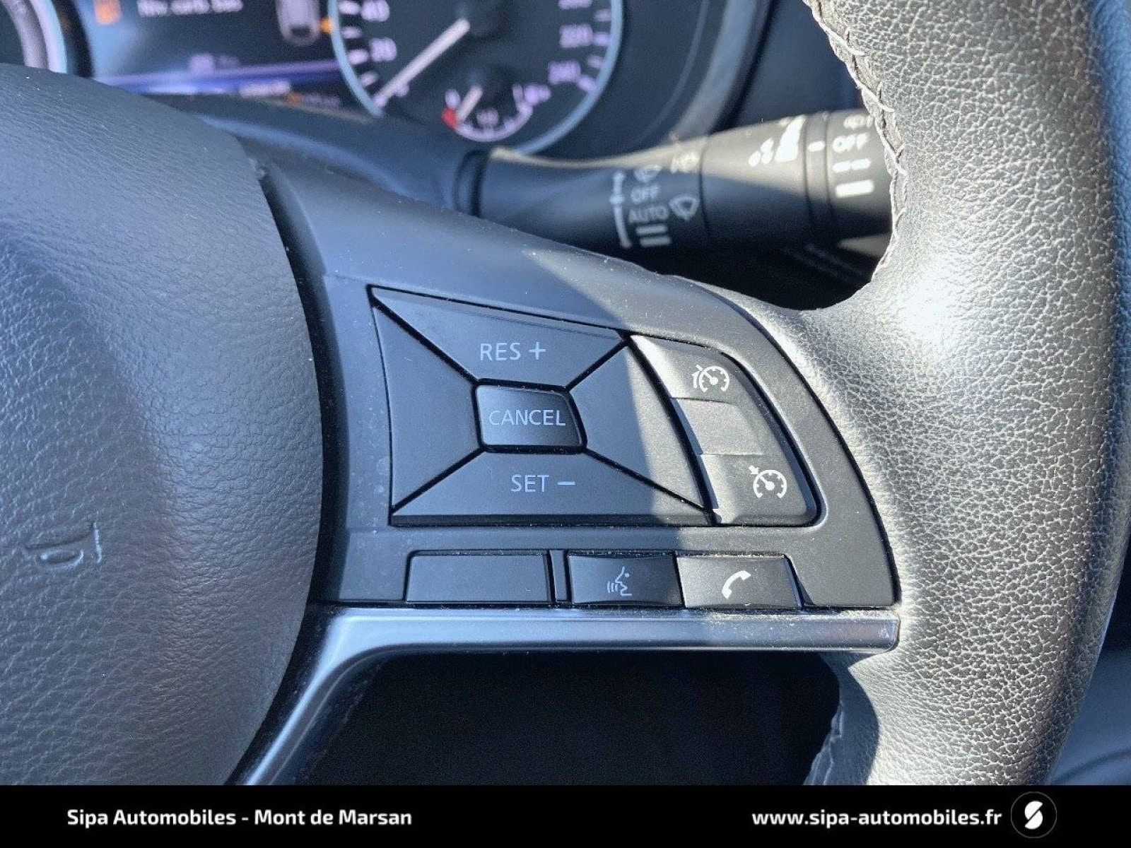 NISSAN - JUKE 2022.5 - #543401 - 12