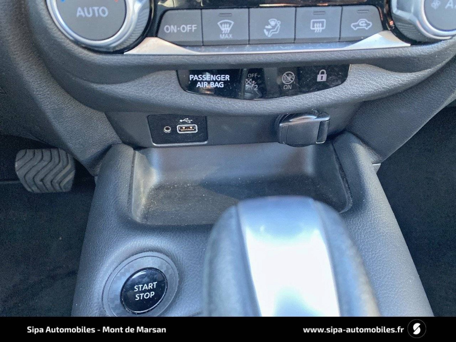 NISSAN - JUKE 2022.5 - #543401 - 18