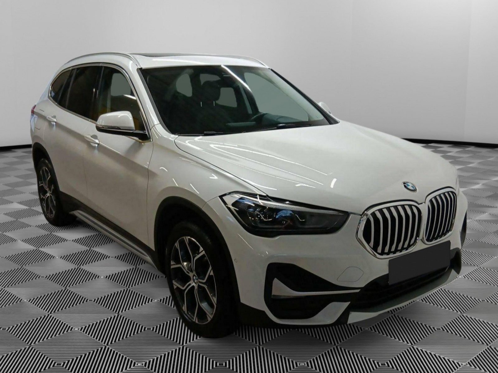 BMW - X1 F48 LCI - #294227 - 18