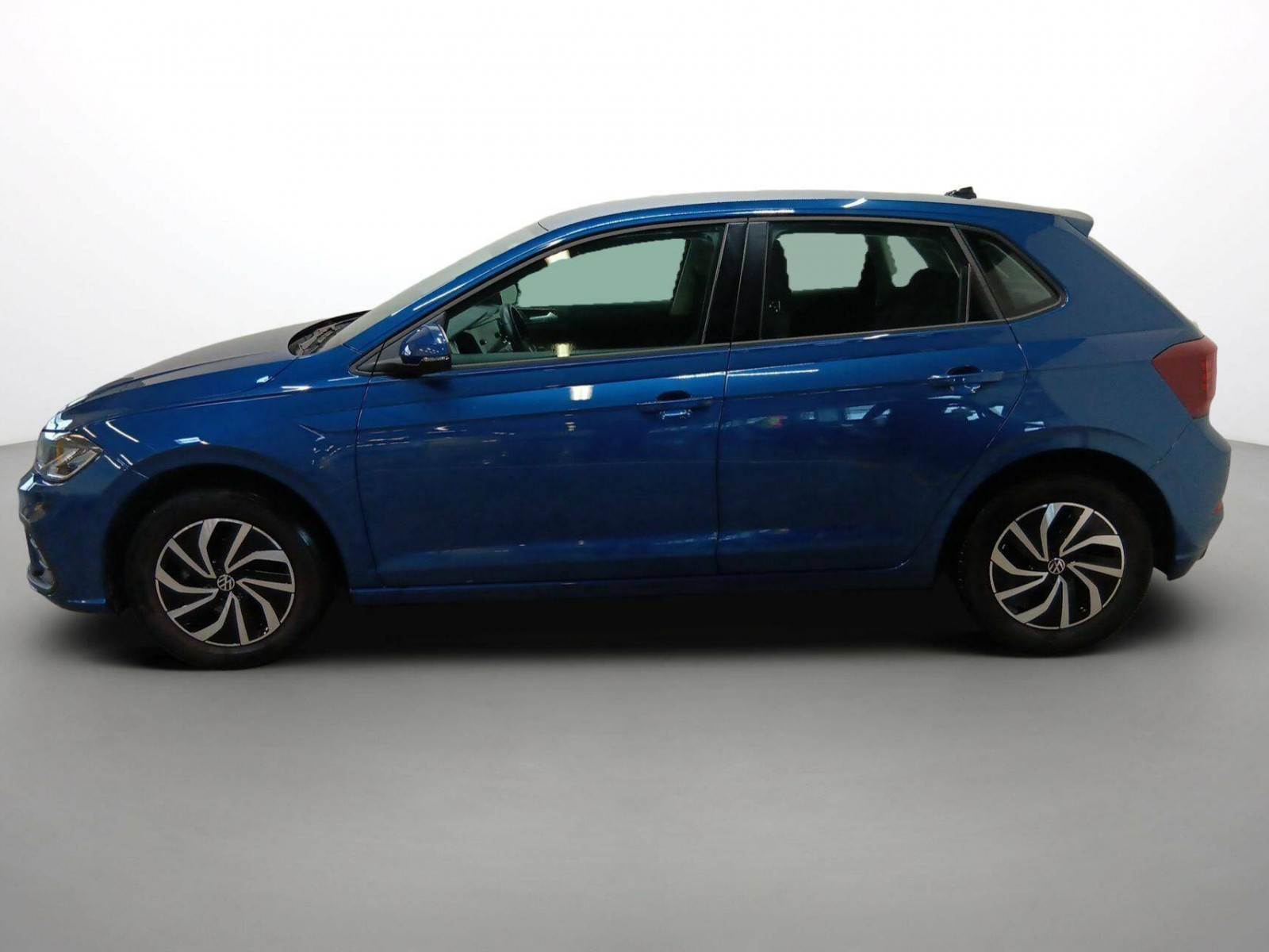 VOLKSWAGEN - POLO - #537925 - 15