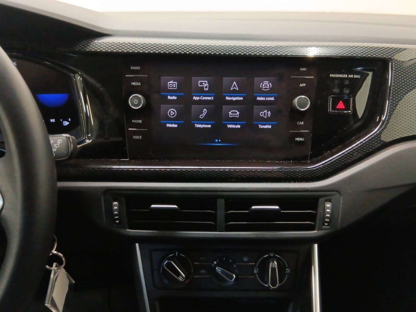 VOLKSWAGEN - POLO - #537930 - 11