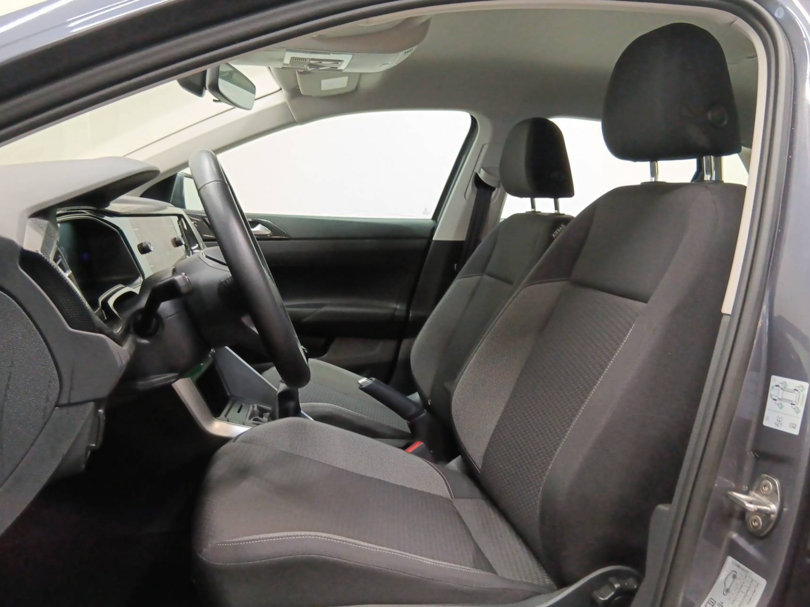 VOLKSWAGEN - POLO - #537937 - 7