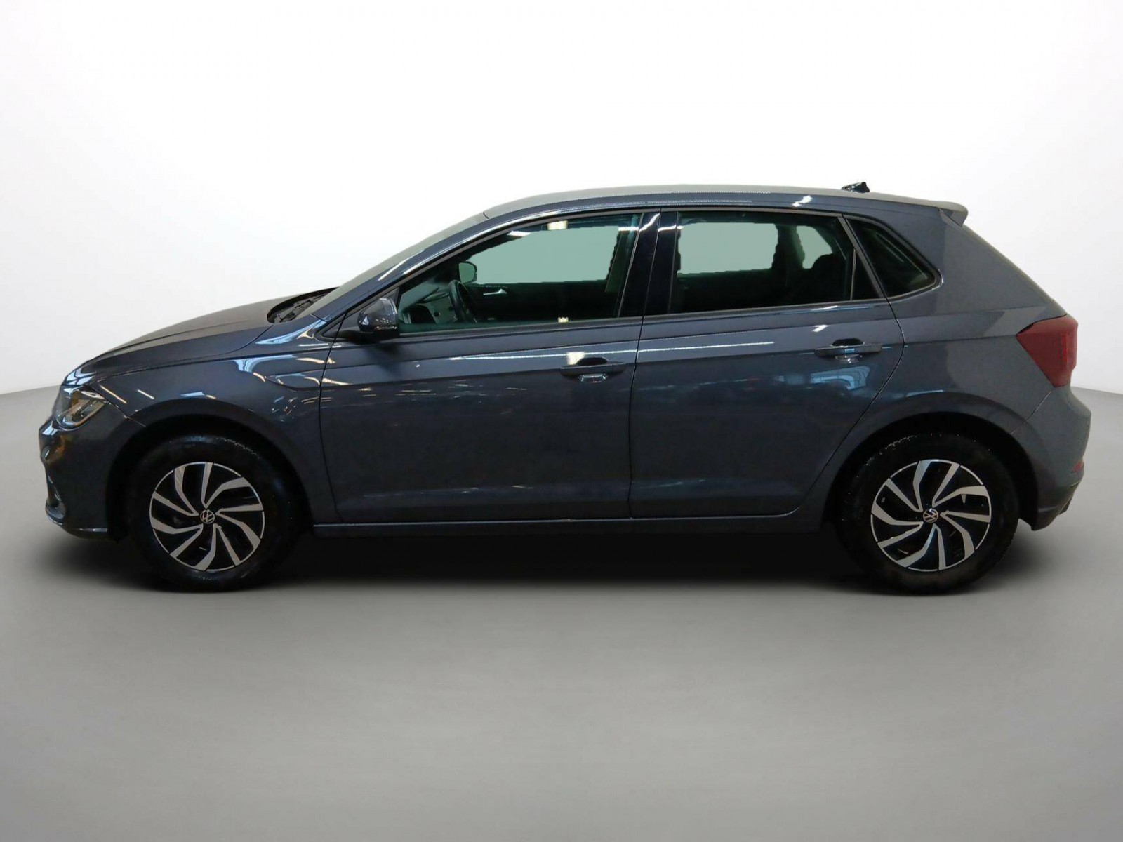 VOLKSWAGEN - POLO - #537939 - 15
