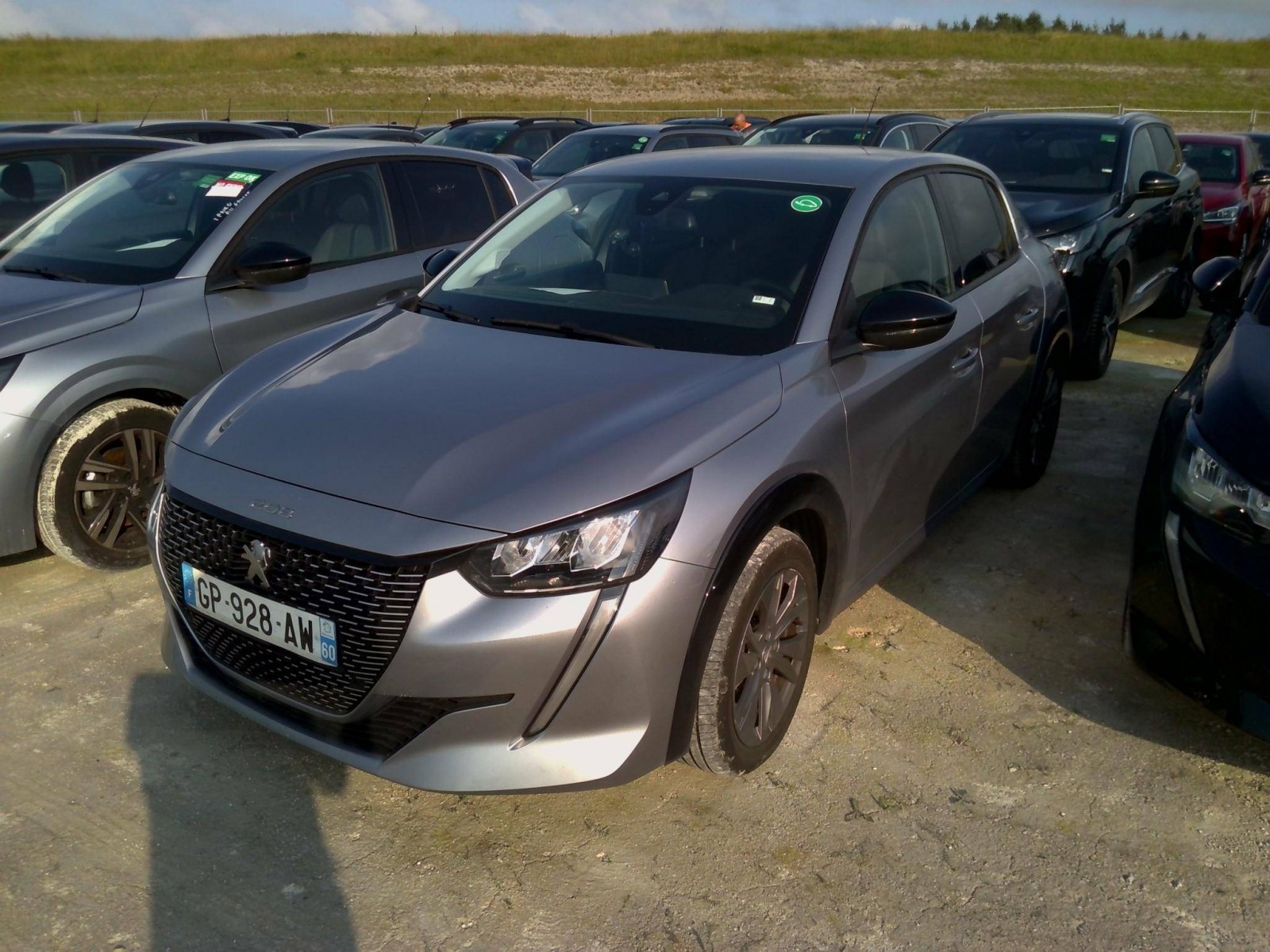 PEUGEOT - 208 ELECTRIQUE - #547096 - 0