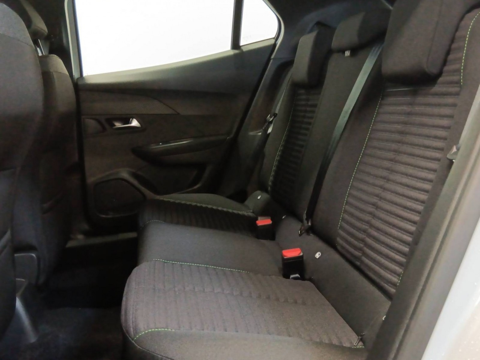 PEUGEOT - 2008 - #200320 - 9