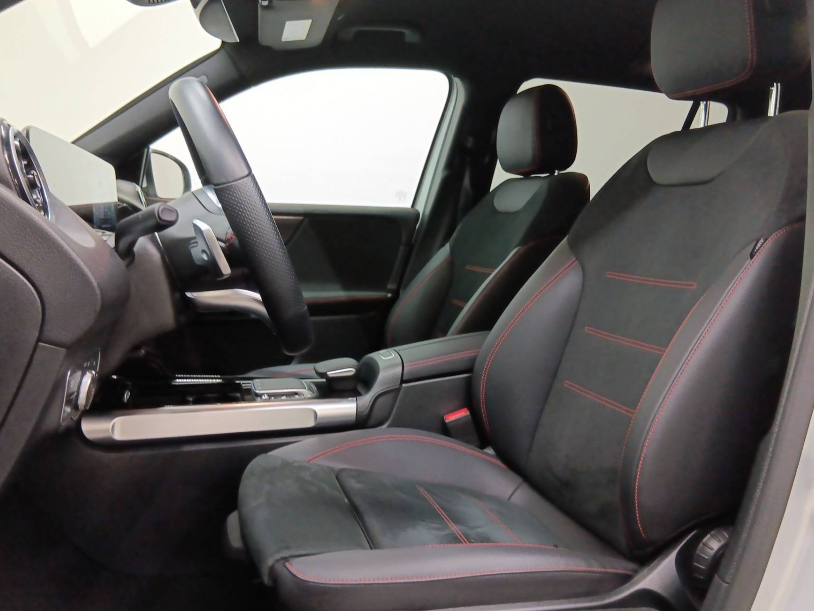 MERCEDES - GLB - #200465 - 10