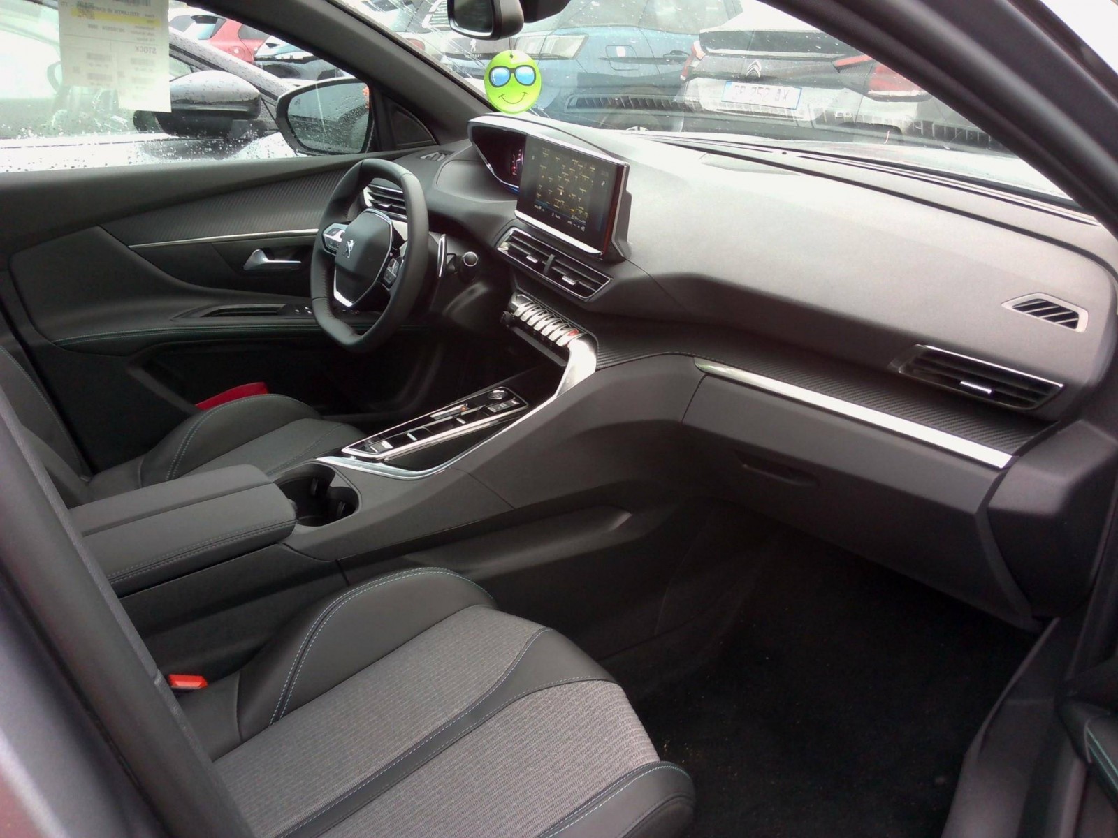 PEUGEOT - 5008 - #547099 - 1