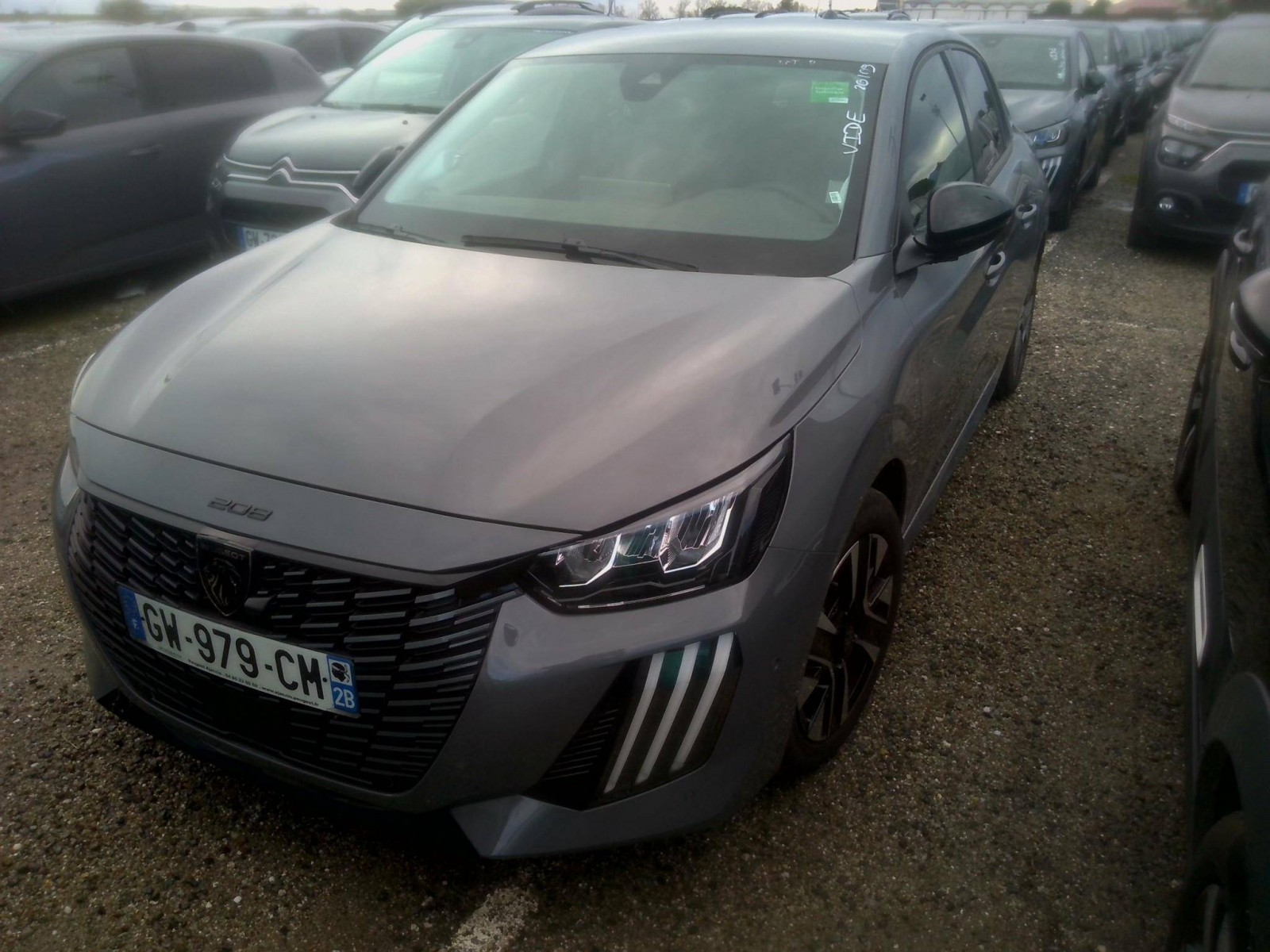 PEUGEOT - 208 - #547070 - 0