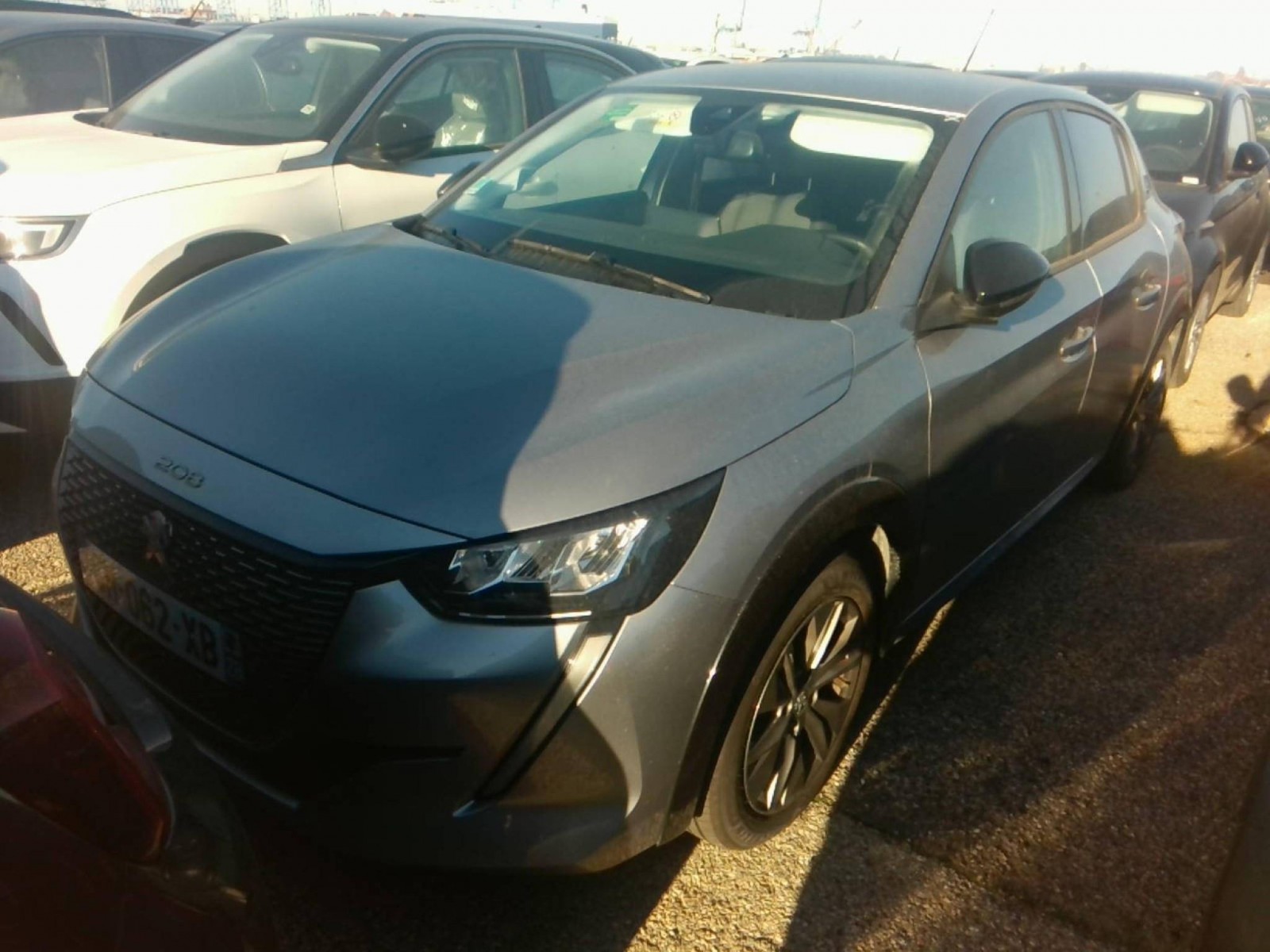 PEUGEOT - 208 ELECTRIQUE - #547094 - 0