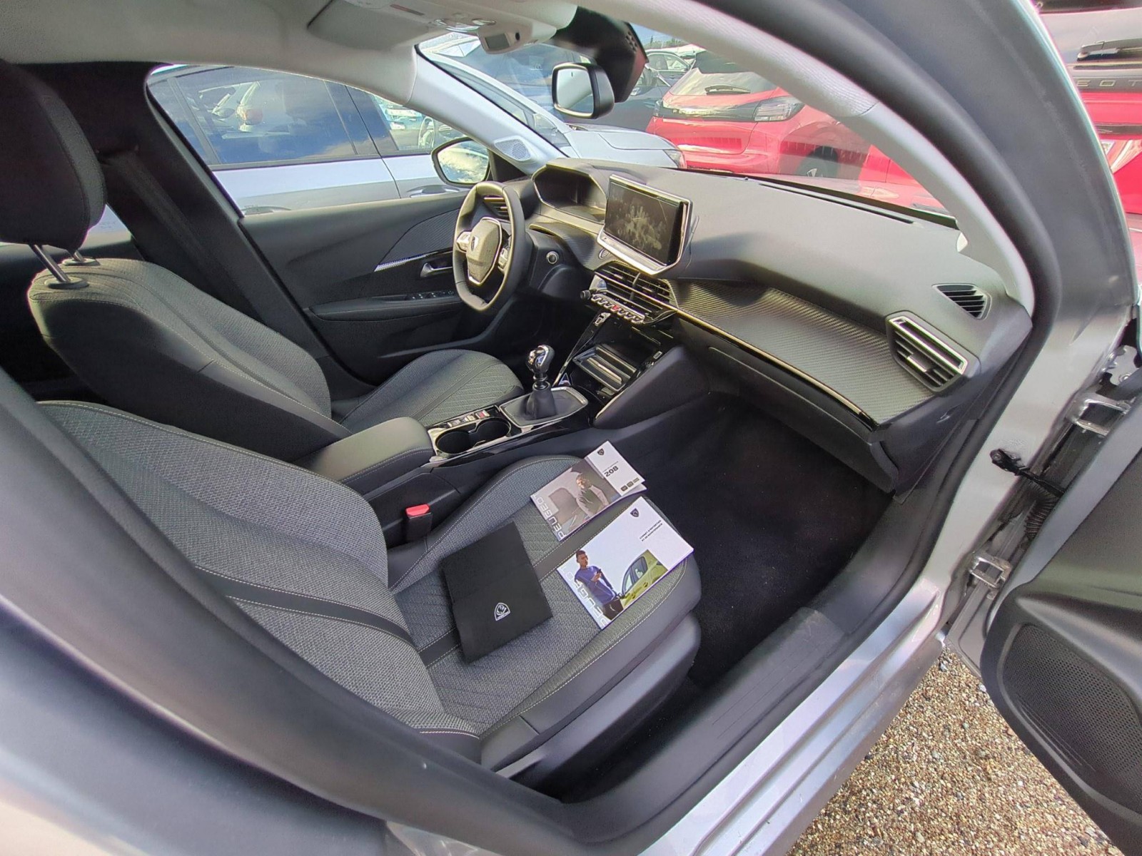 PEUGEOT - 208 - #547085 - 1