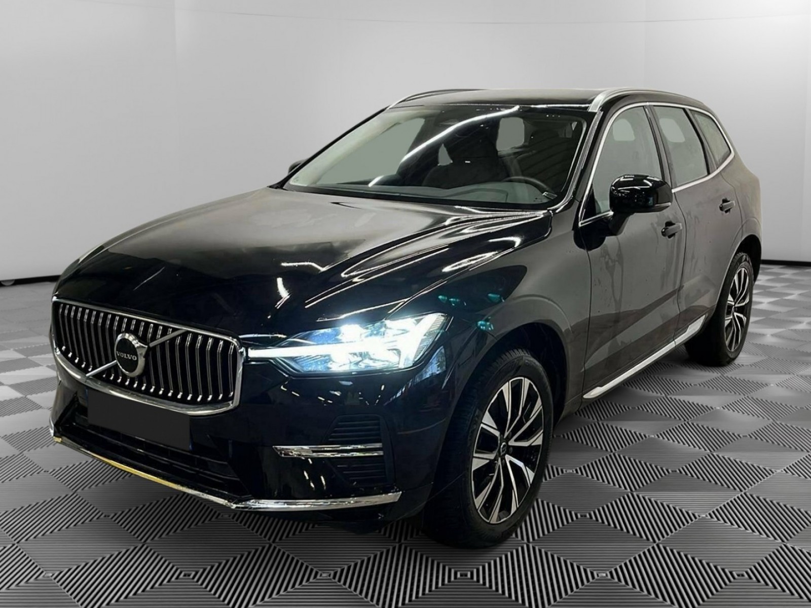 VOLVO - XC60 - #303523 - 18
