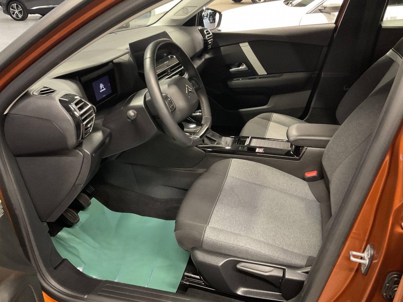 CITROEN - C4 - #217705 - 27