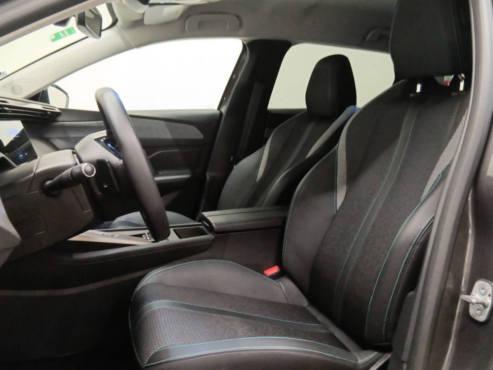 PEUGEOT - 308 SW - #200794 - 26