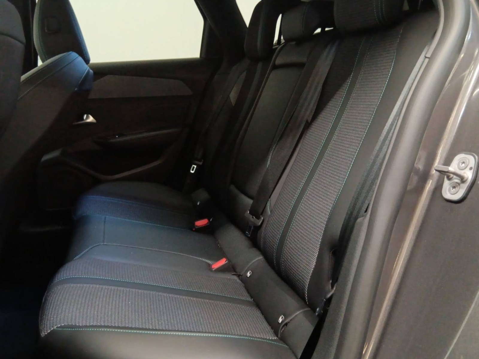 PEUGEOT - 308 SW - #200794 - 25