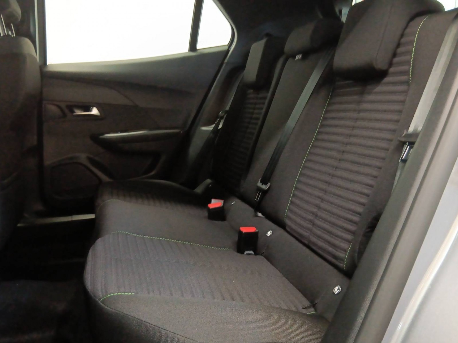 PEUGEOT - 2008 - #200331 - 9