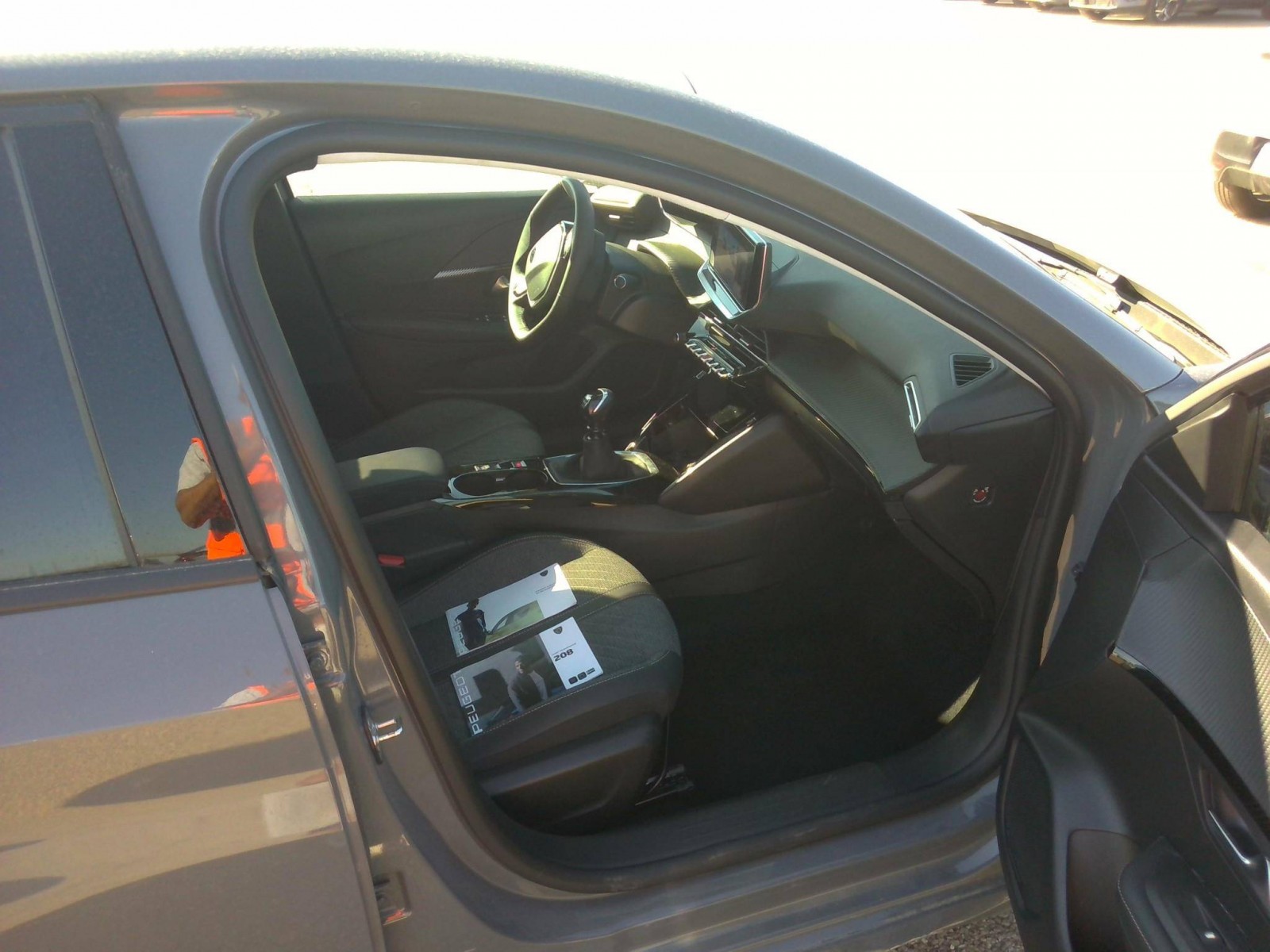 PEUGEOT - 208 - #217811 - 1
