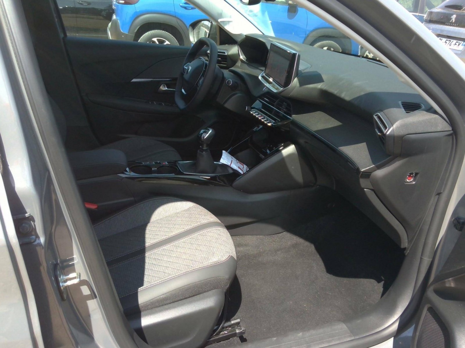 PEUGEOT - 208 - #217812 - 3
