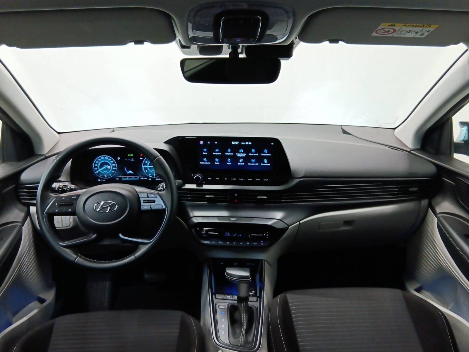 HYUNDAI - i20 - #518625 - 9