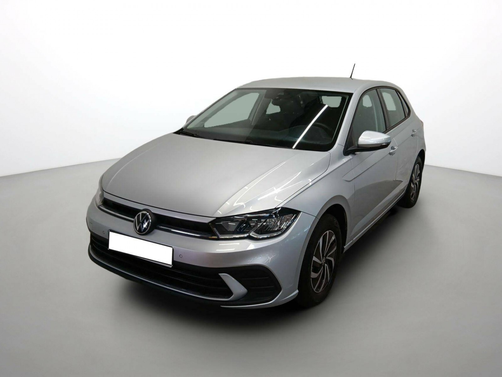 VOLKSWAGEN - POLO - #537931 - 0