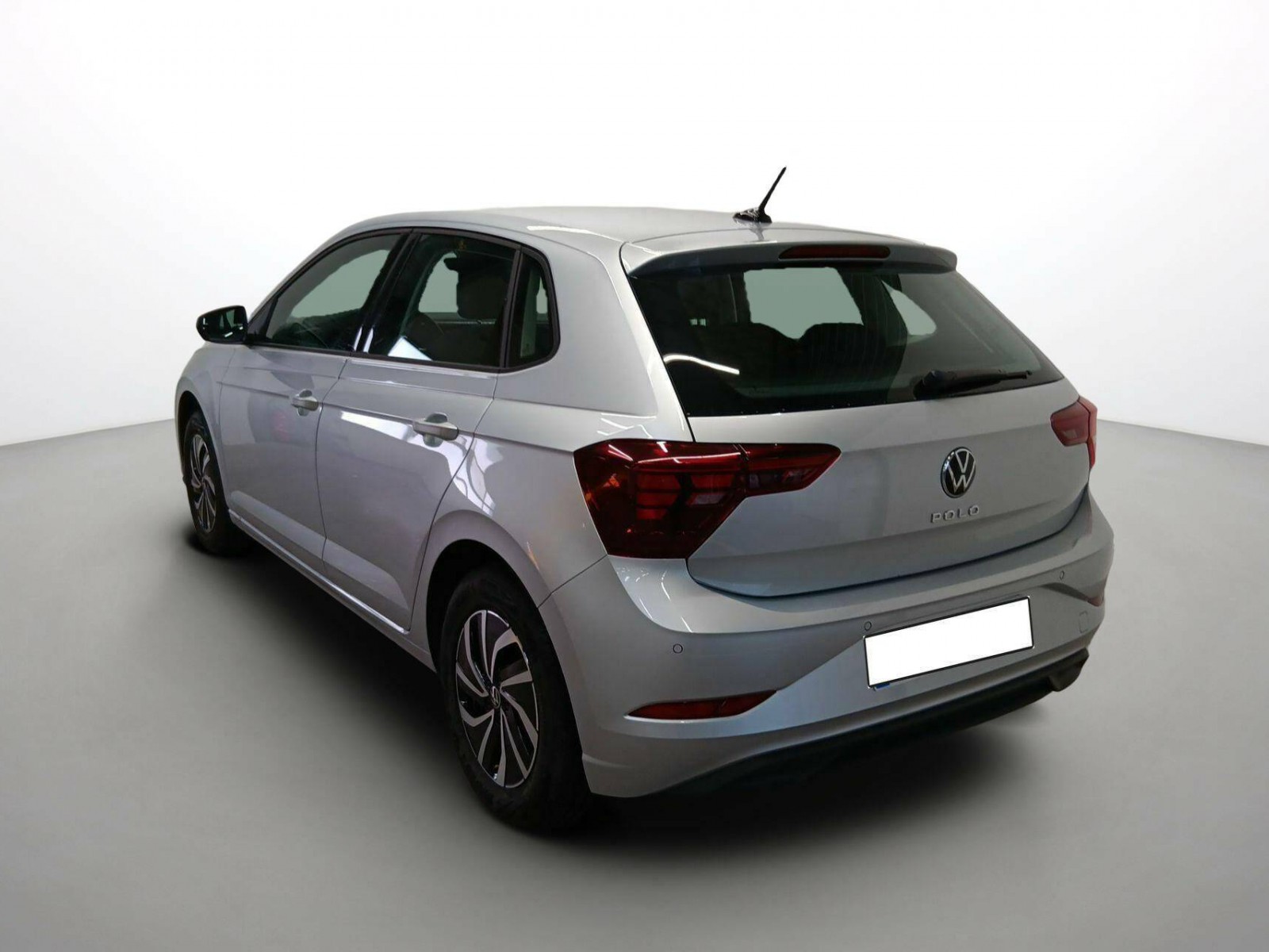 VOLKSWAGEN - POLO - #537931 - 2