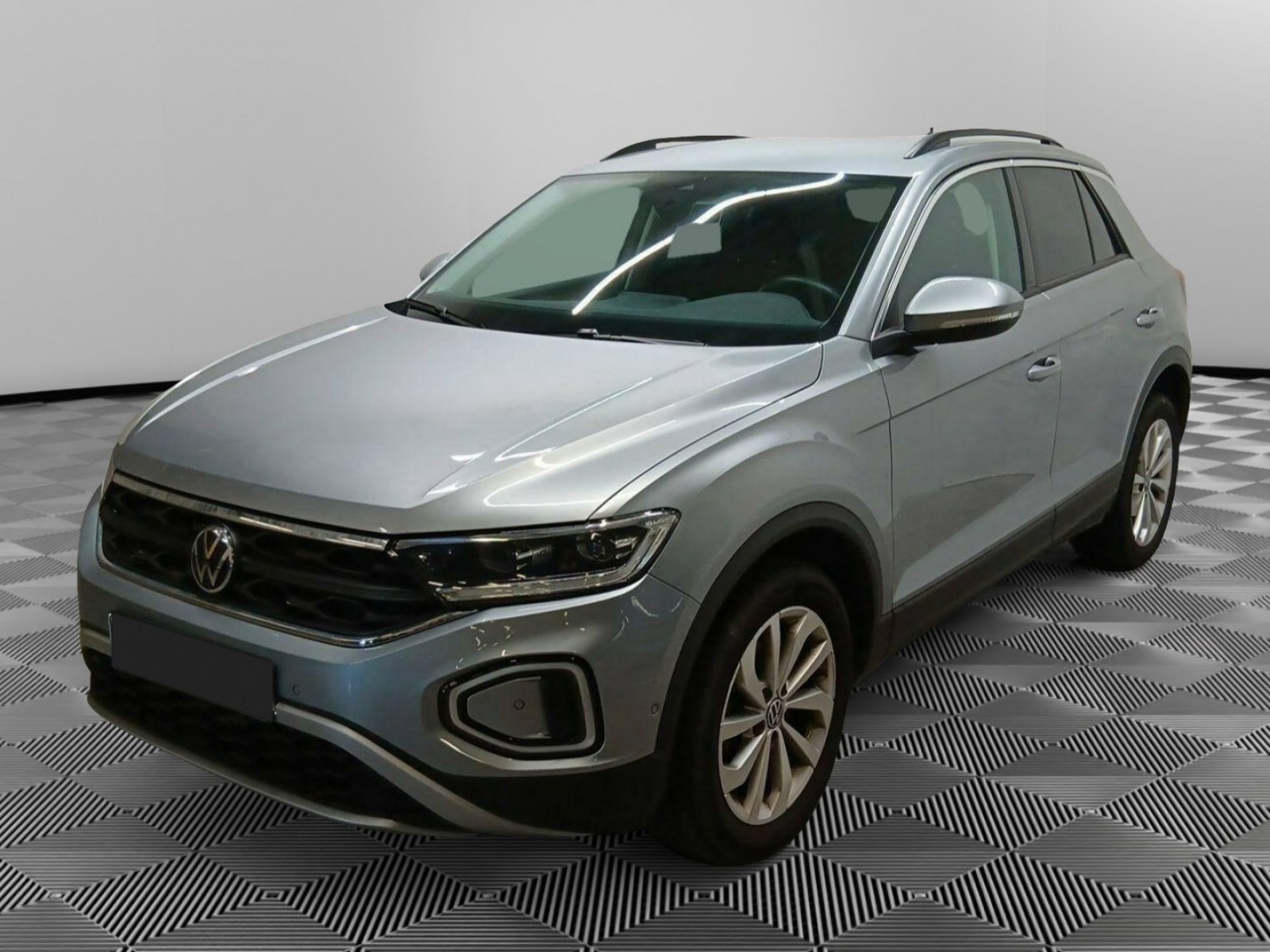 VOLKSWAGEN - T-ROC - #533039 - 16
