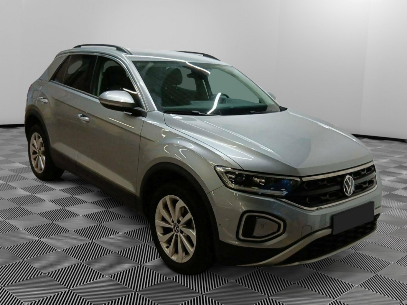 VOLKSWAGEN - T-ROC - #533125 - 18