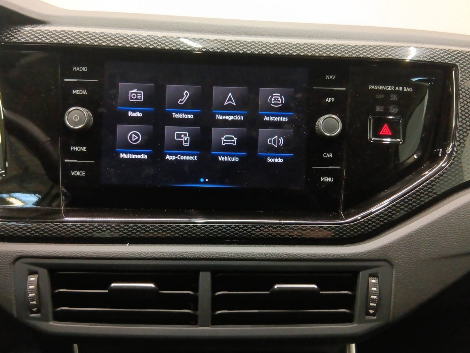 VOLKSWAGEN - POLO - #537927 - 11