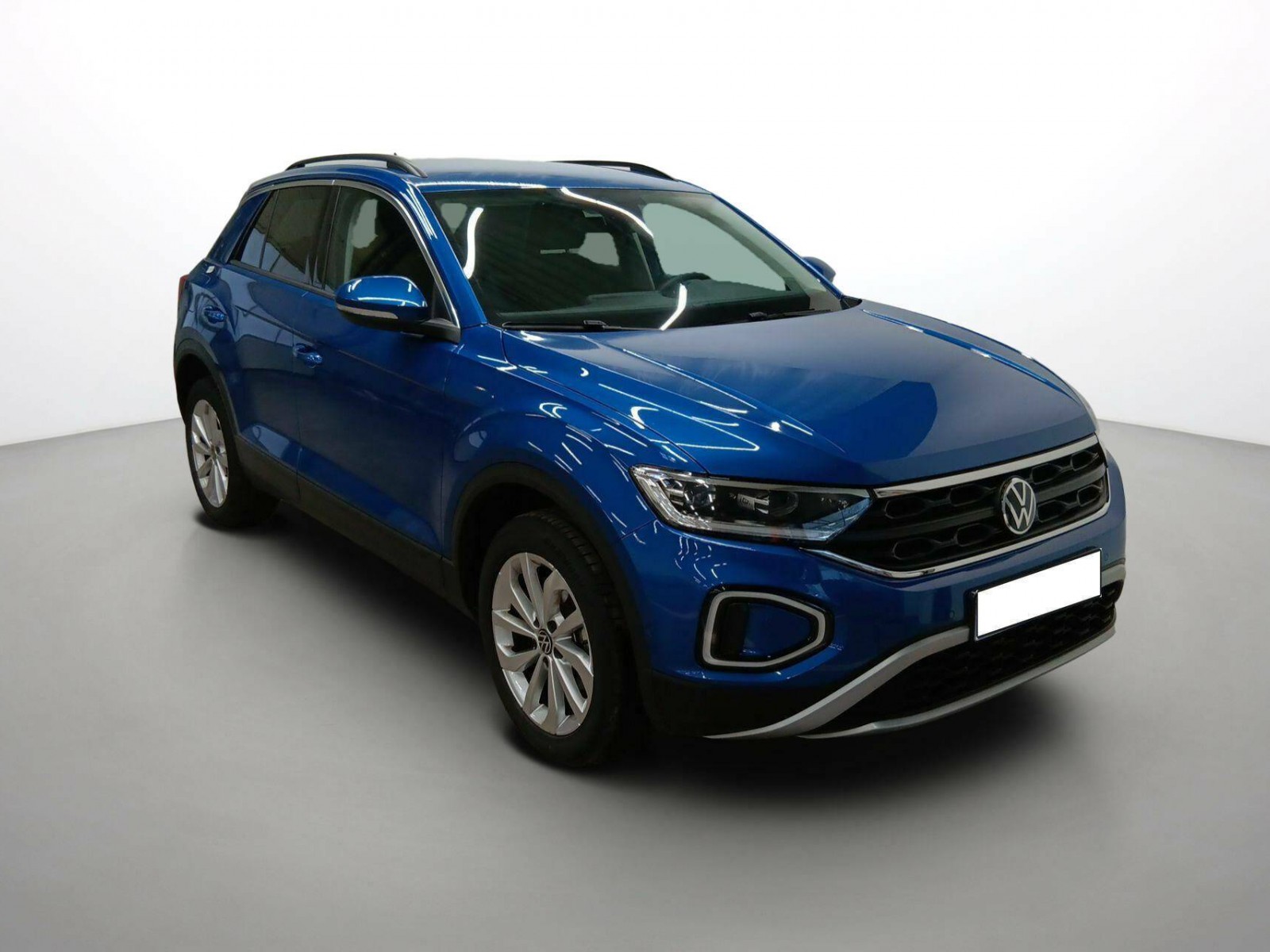 VOLKSWAGEN - T-ROC - #533131 - 1
