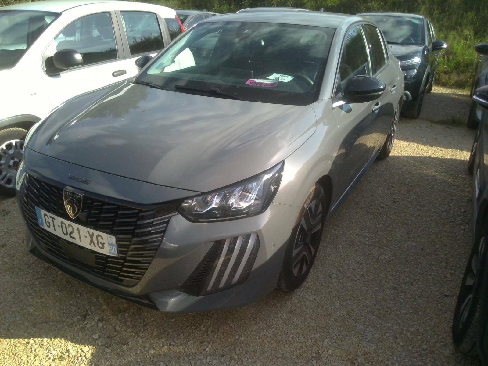 PEUGEOT - 208 - #568363 - 0