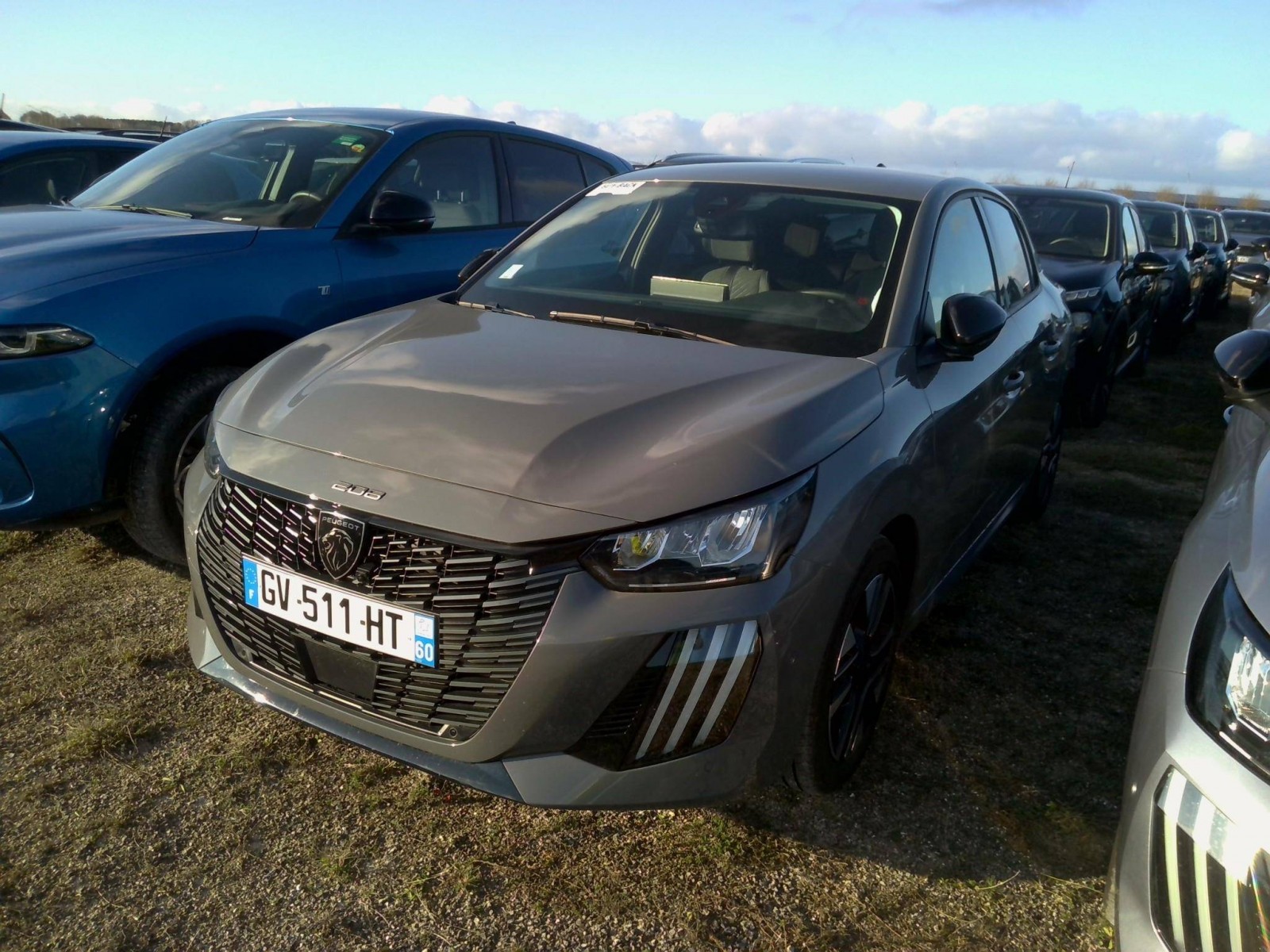 PEUGEOT - 208 - #568359 - 0