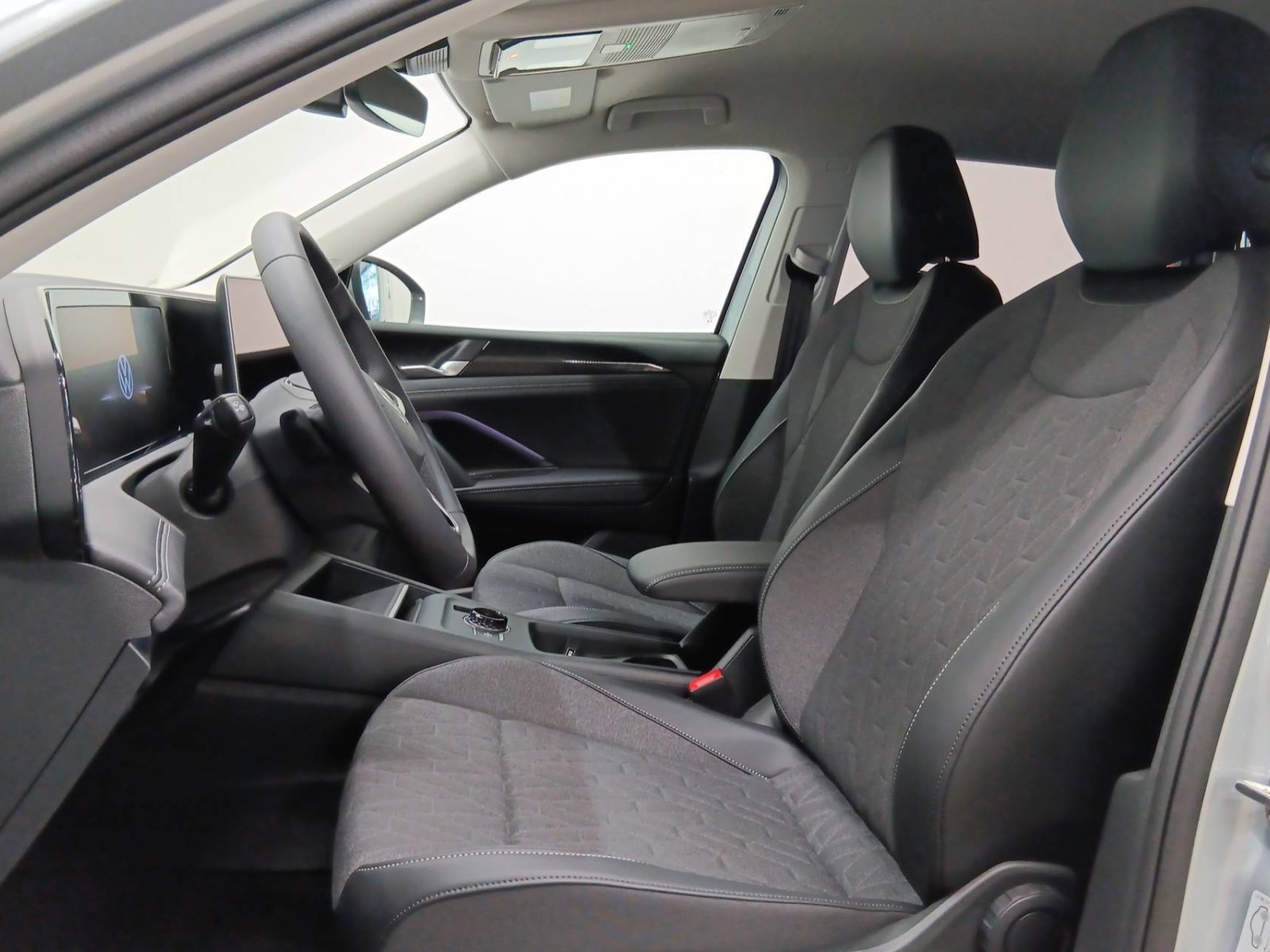 VOLKSWAGEN - TIGUAN - #541713 - 7