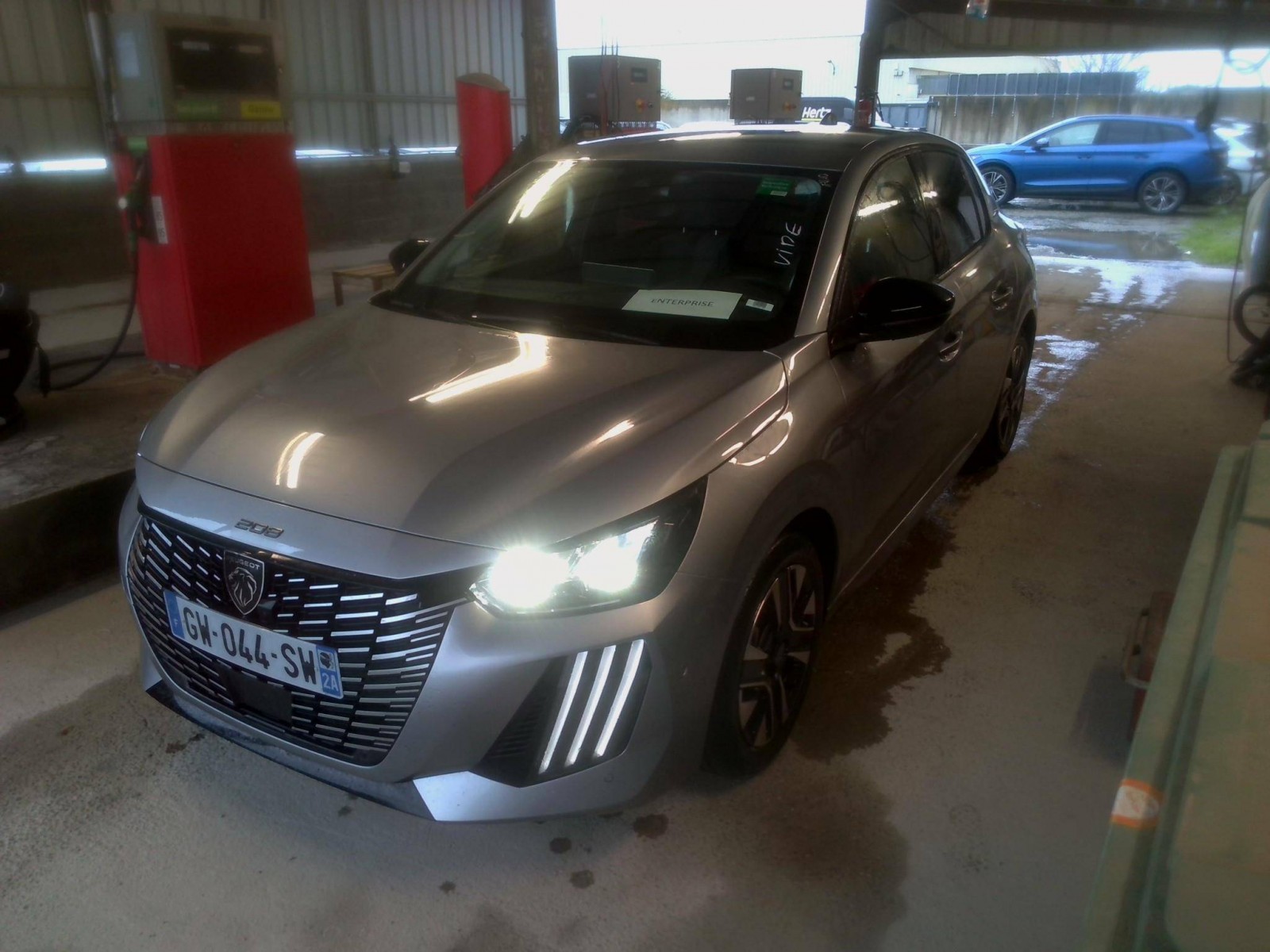 PEUGEOT - 208 - #568366 - 0